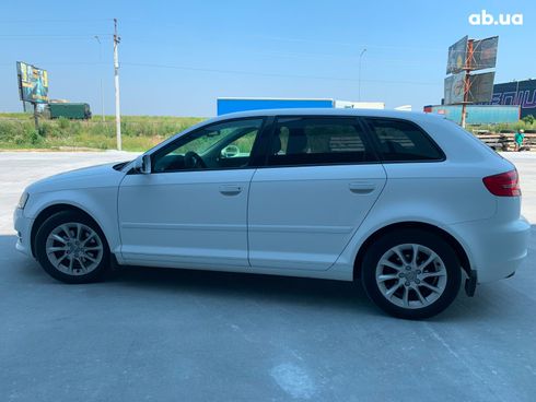 Audi A3 2012 белый - фото 9