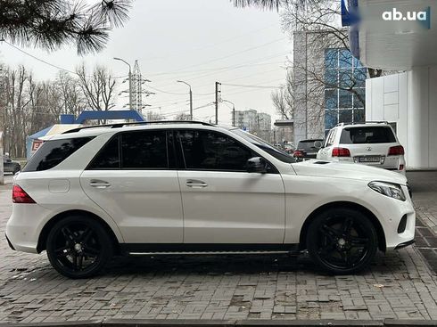 Mercedes-Benz GLE-Class 2016 - фото 4