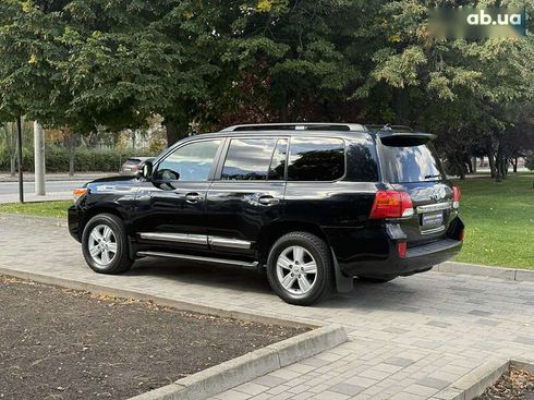 Toyota Land Cruiser 2014 - фото 14