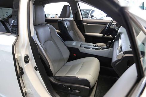 Lexus RX 2016 - фото 12