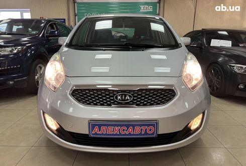 Kia Venga 2010 серый - фото 6