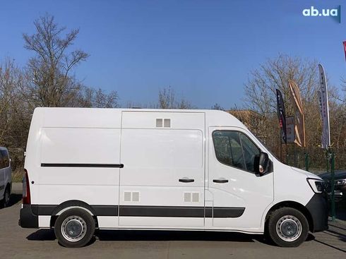 Renault Master 2021 - фото 22