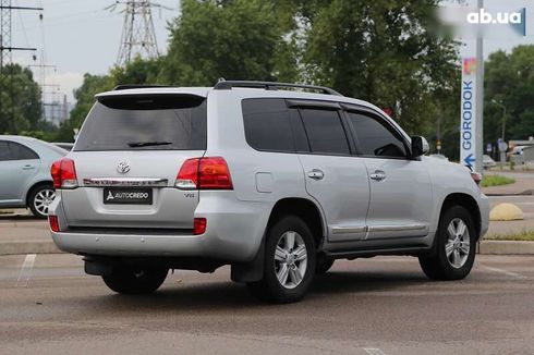Toyota Land Cruiser 2012 - фото 7