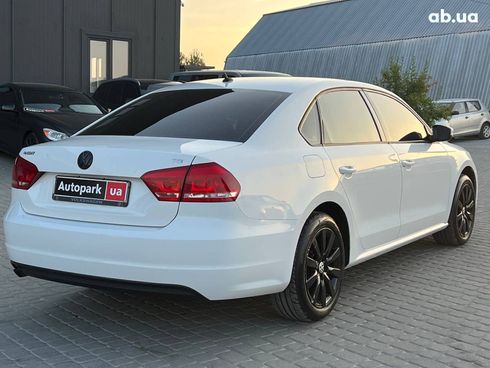 Volkswagen passat b7 2015 белый - фото 8