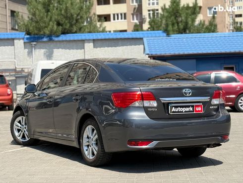 Toyota Avensis 2012 серый - фото 8