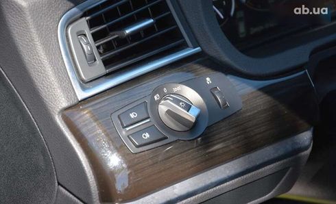 BMW 5 серия 2017 - фото 20
