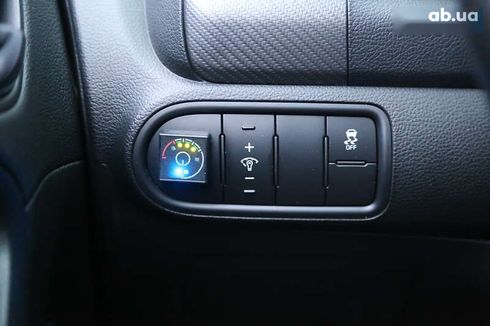 Kia Forte 2017 - фото 24