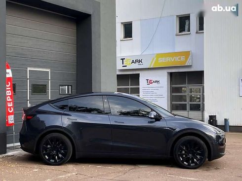 Tesla Model Y 2024 - фото 11