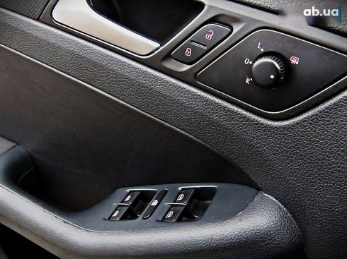 Volkswagen Jetta 2011 - фото 7