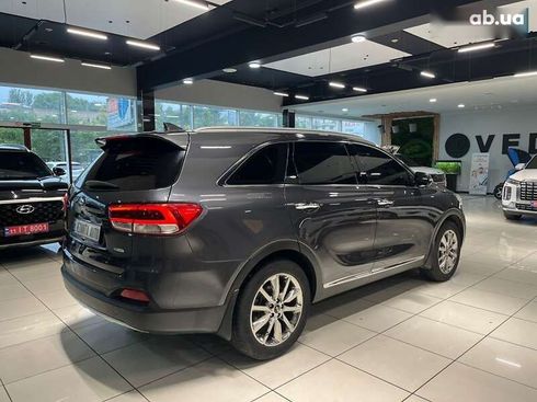 Kia Sorento 2015 - фото 4