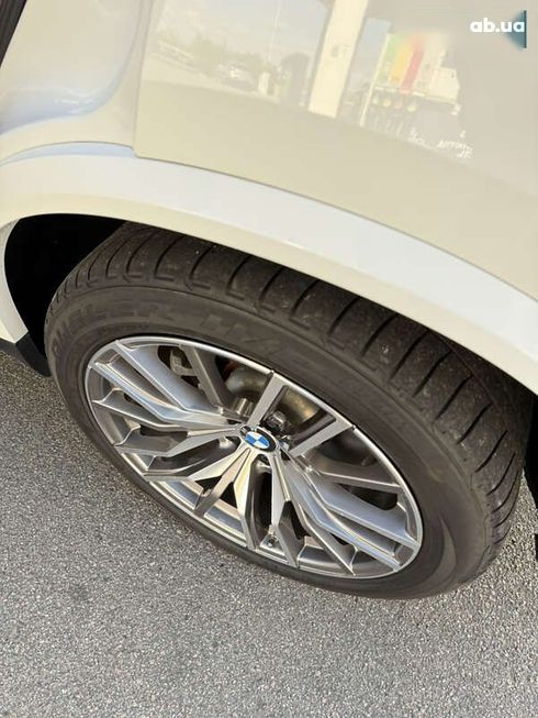 BMW X5 2018 - фото 12