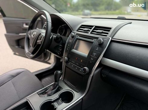 Toyota Camry 2016 - фото 10