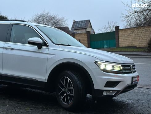 Volkswagen Tiguan 2021 белый - фото 20
