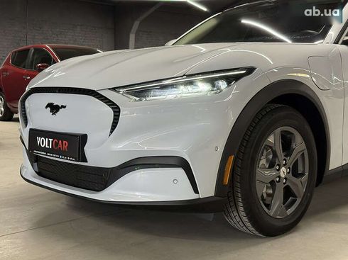 Ford Mustang Mach-E 2021 - фото 15