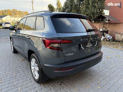 Skoda Karoq 2021 - фото 20
