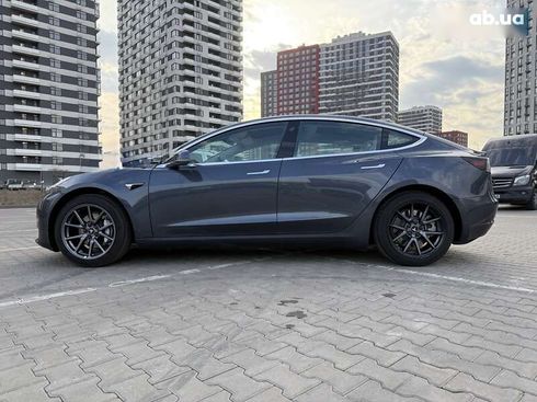 Tesla Model 3 2020 - фото 3