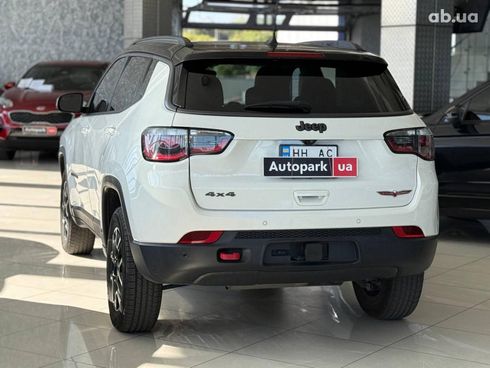 Jeep Compass 2019 белый - фото 9