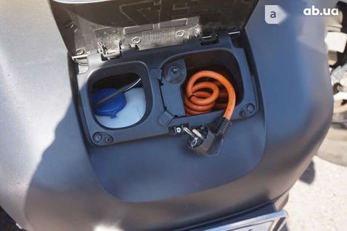 Renault Twizy 2017 - фото 24