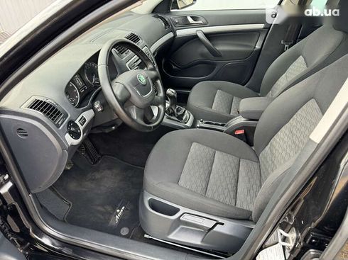 Skoda Octavia 2012 - фото 12