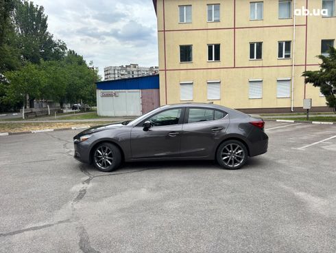 Mazda 3 2018 серый - фото 2