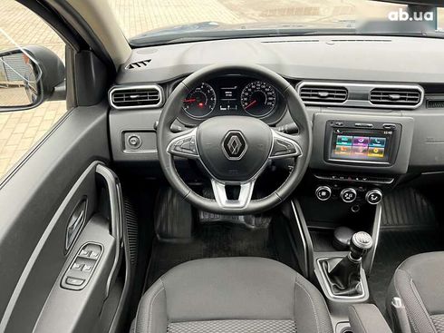 Renault Duster 2019 - фото 15