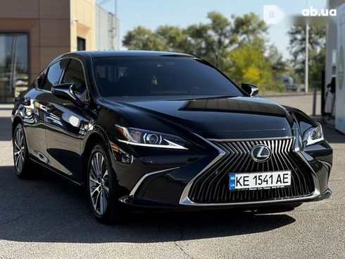 Lexus ES 2021 - фото 17