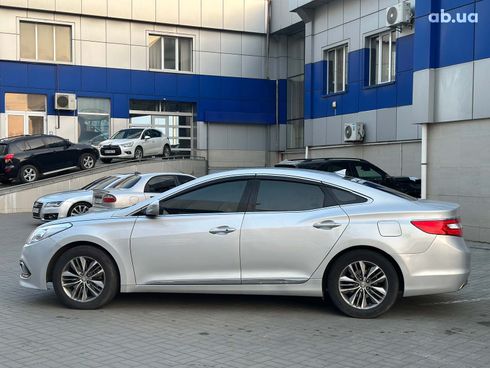 Hyundai Grandeur 2014 серый - фото 7