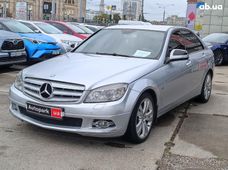 Автомобиль бензин Мерседес-Бенц 280 б/у - купить на Автобазаре