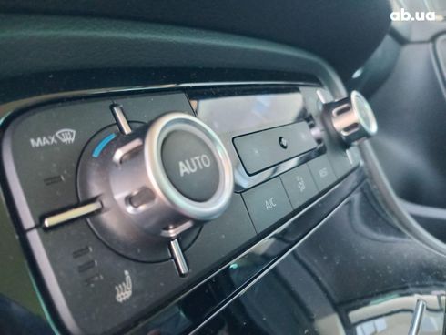 Volkswagen Touareg 2014 черный - фото 16