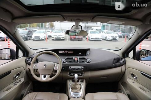 Renault Scenic 2011 - фото 11