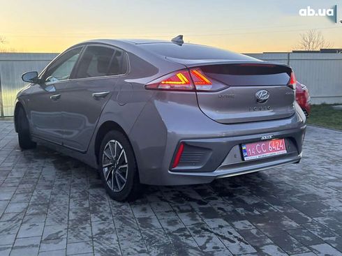 Hyundai Ioniq 2019 - фото 21