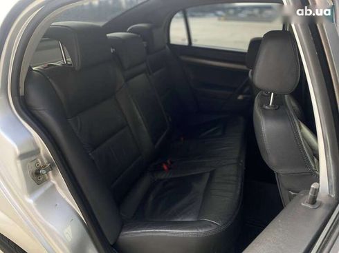 Opel Vectra 2008 - фото 24