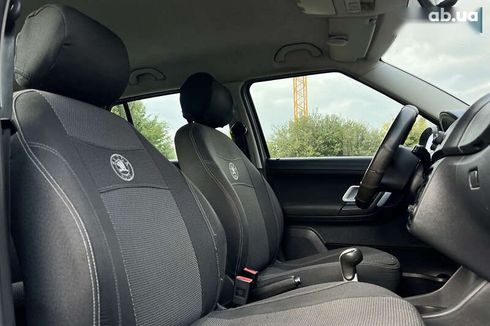 Skoda Fabia 2009 - фото 17