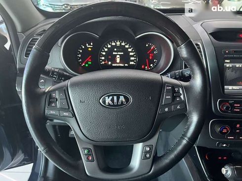 Kia Sorento 2012 - фото 15