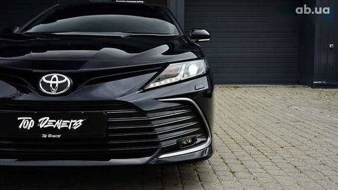 Toyota Camry 2023 - фото 8