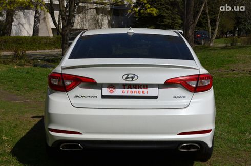 Hyundai Sonata 2015 белый - фото 5
