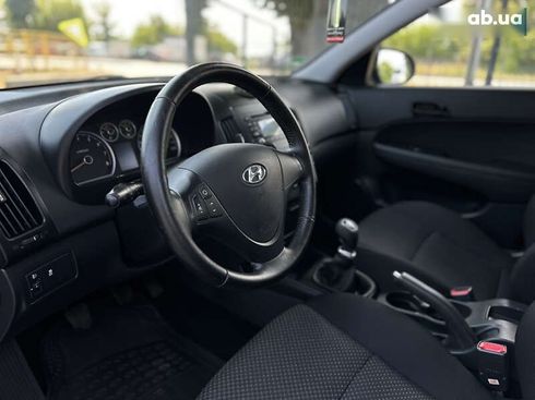 Hyundai i30 2011 - фото 26