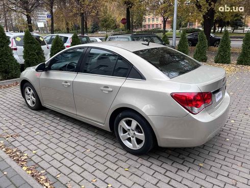 Chevrolet Cruze 2014 бежевый - фото 3