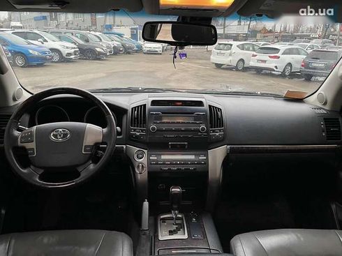 Toyota Land Cruiser 2008 - фото 26