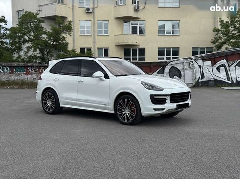 Porsche Cayenne 2015 - фото 10