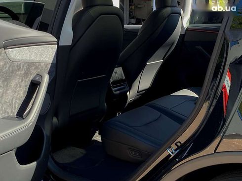 Tesla Model Y 2025 - фото 14