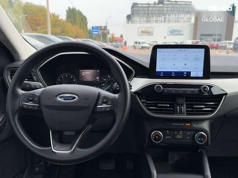 Ford Escape 2021 - фото 14