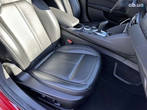 Alfa Romeo Giulia 2020 - фото 20