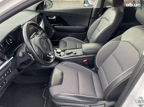 Kia Niro 2021 - фото 27