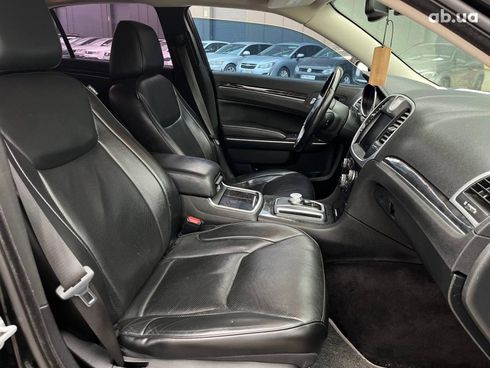 Chrysler 300 2018 черный - фото 61