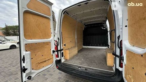 Renault Master 2020 - фото 25