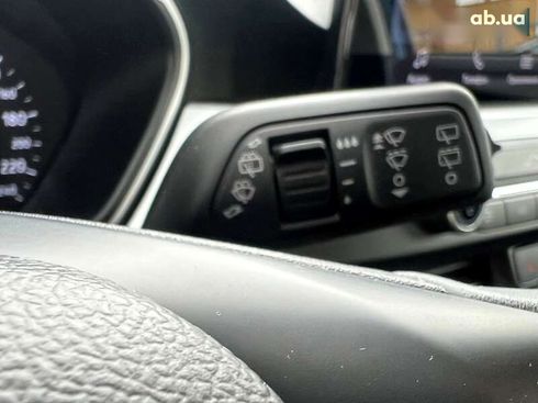 Ford Focus 2019 - фото 25