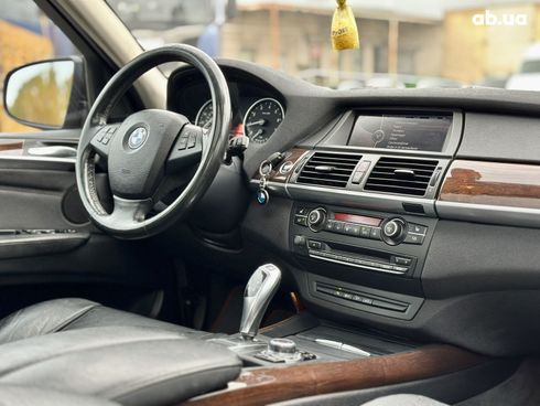 BMW X5 2011 серый - фото 16