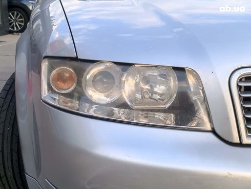 Audi A4 2002 серый - фото 7