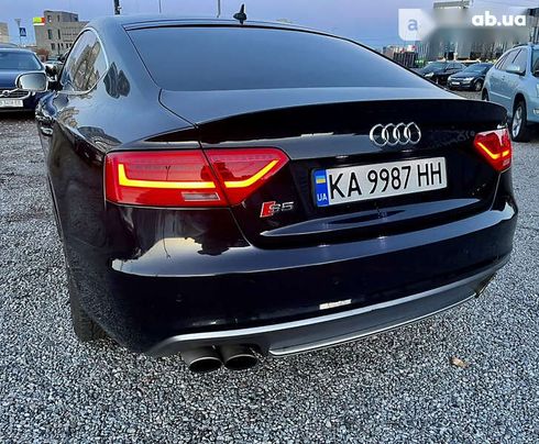 Audi S5 2012 - фото 15
